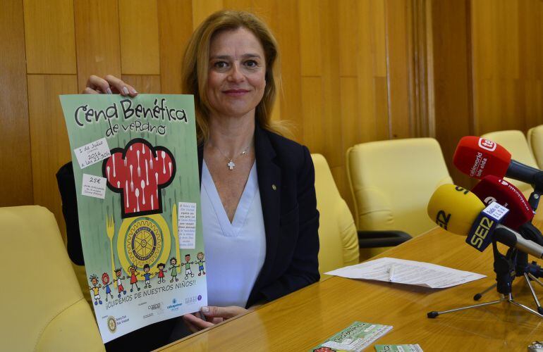 Conchi Martínez, presidenta del Rotary Club Vinalopó 