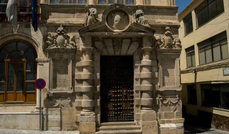 Fachada del Ayuntamiento de Martos