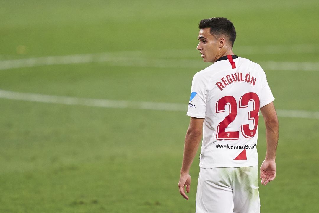 Reguilón, durante un partido contra el Valencia. 