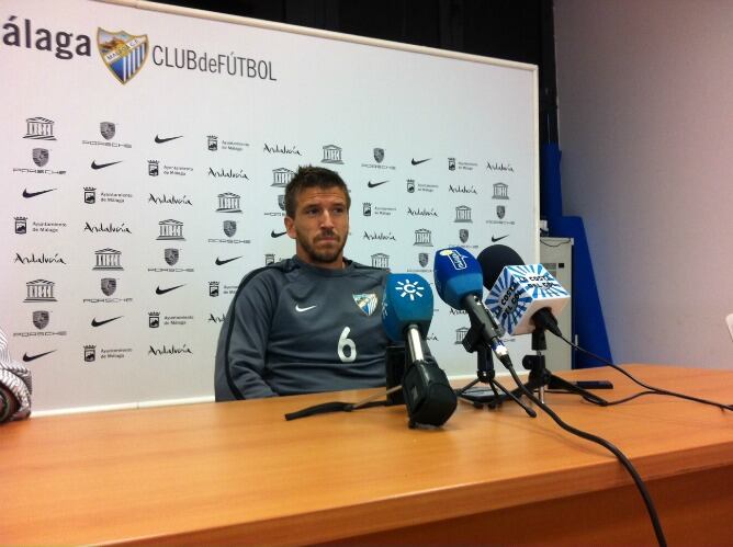 Ignacio Camacho en la sala de prensa del Estadio de Atletismo Ciudad de Málaga