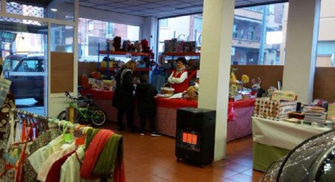 Cruz Roja de Aranda destina los fondos del rastrillo solidario a sus programas de intervención social