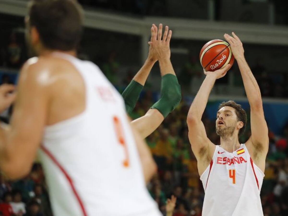 España humilla a Lituania y recupera la moral