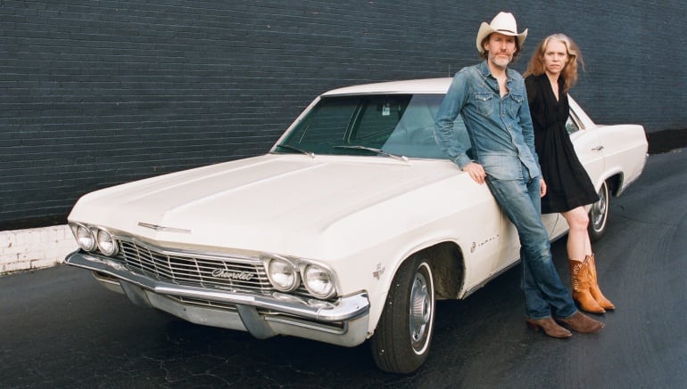 David Rawlings junto a su mujer, la cantante Gillian Welch 