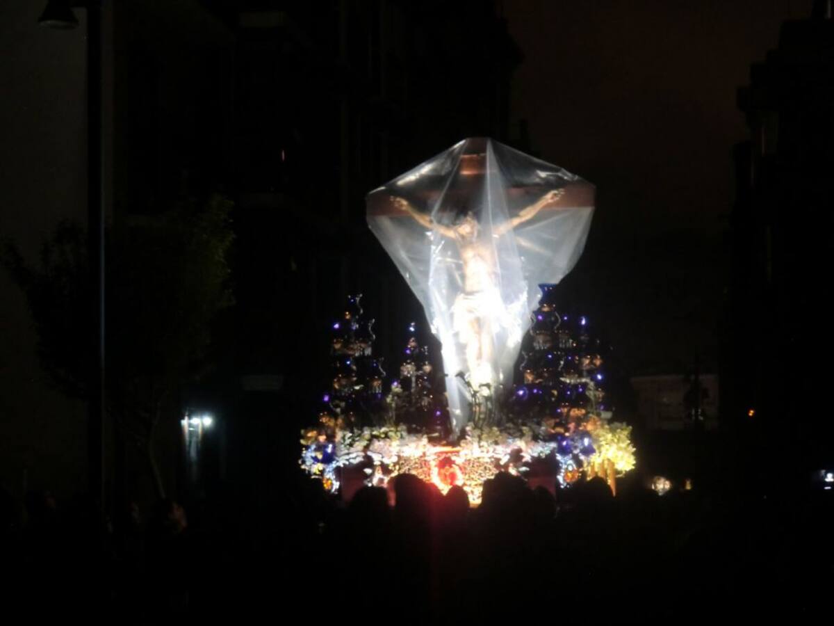 Silencio y plástico