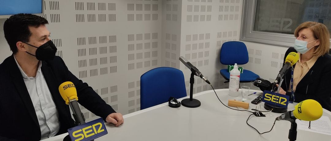 El secretario general del PSdeG, Gonzalo Caballero, durante una entrevista en Radio Galicia.