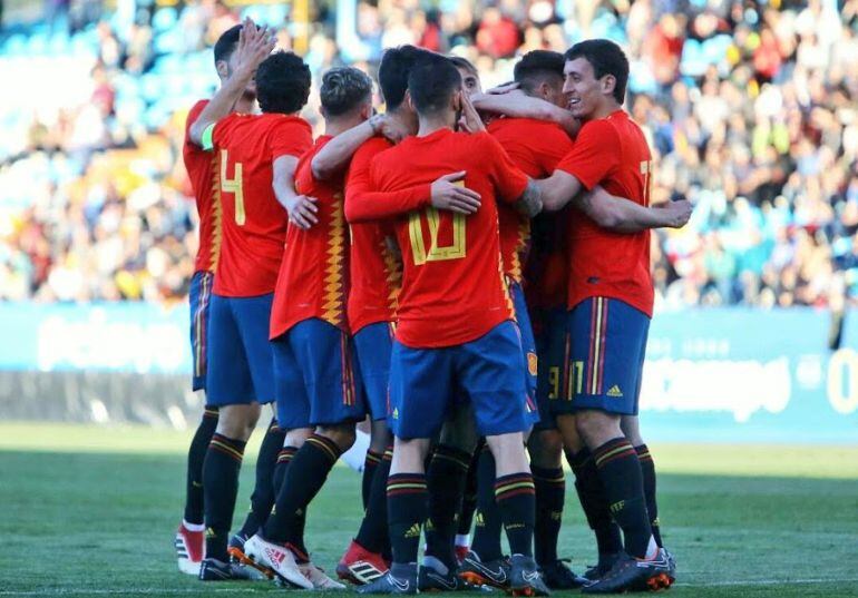 Borja Maroyal con dos goles y Fabián anotaron los goles de España frente a Estonia