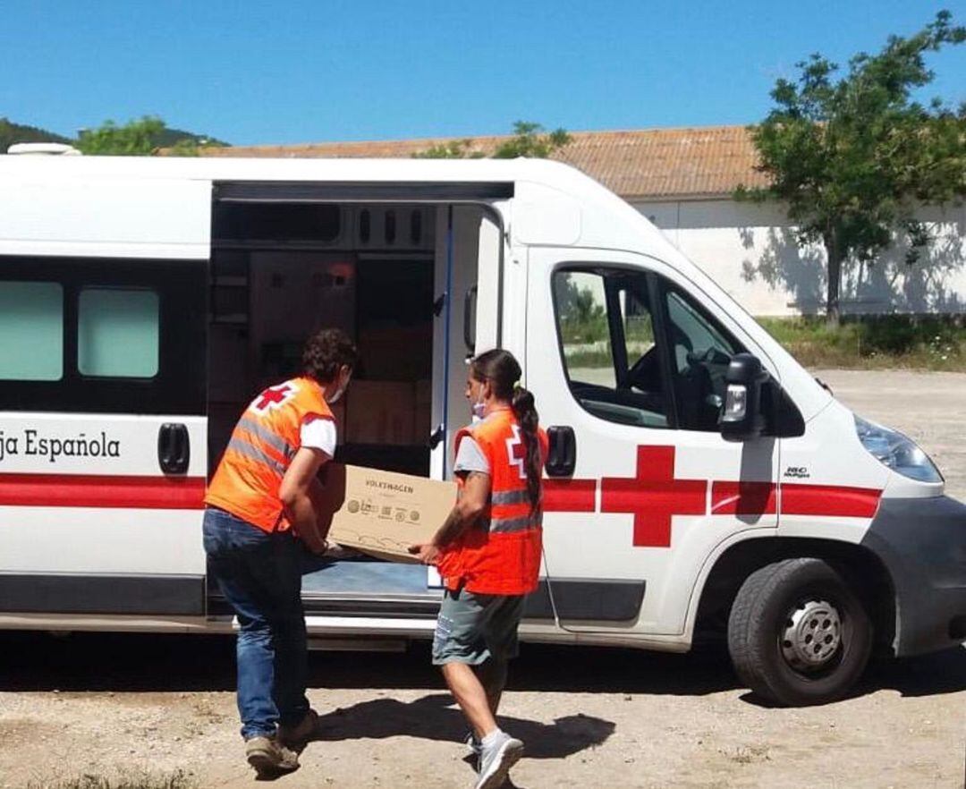 Voluntarios de Cruz Roja