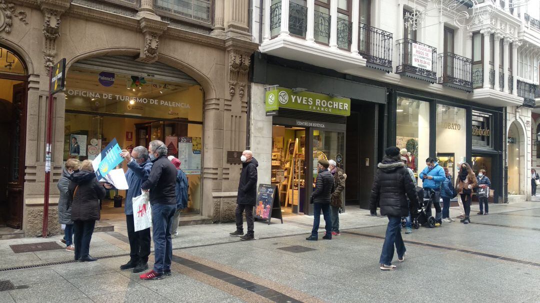 Diputación comienza con el reparto de sus calendarios 2021, este año con cariz solidario