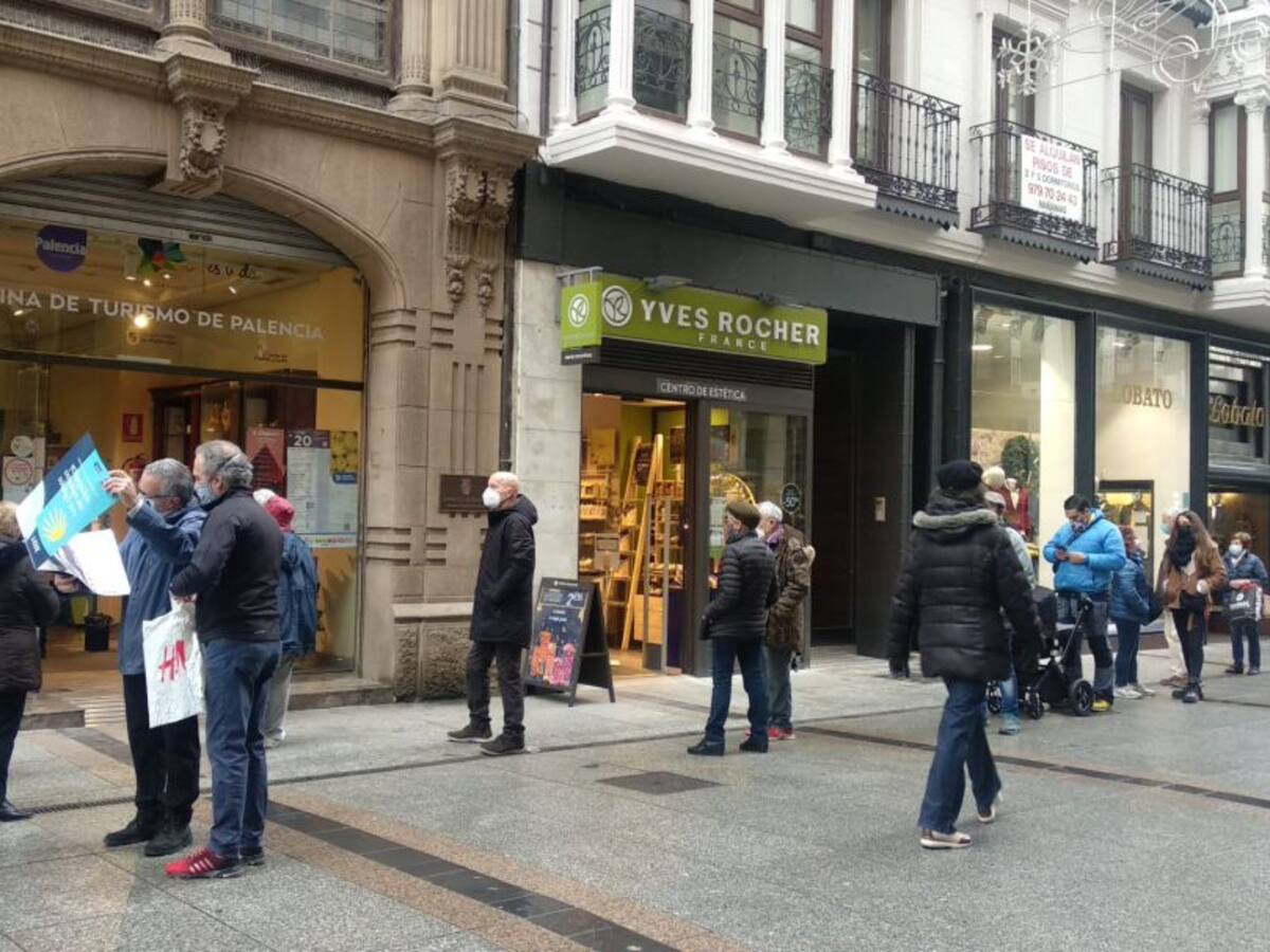 Diputación comienza con el reparto de sus calendarios 2021, este año con cariz solidario