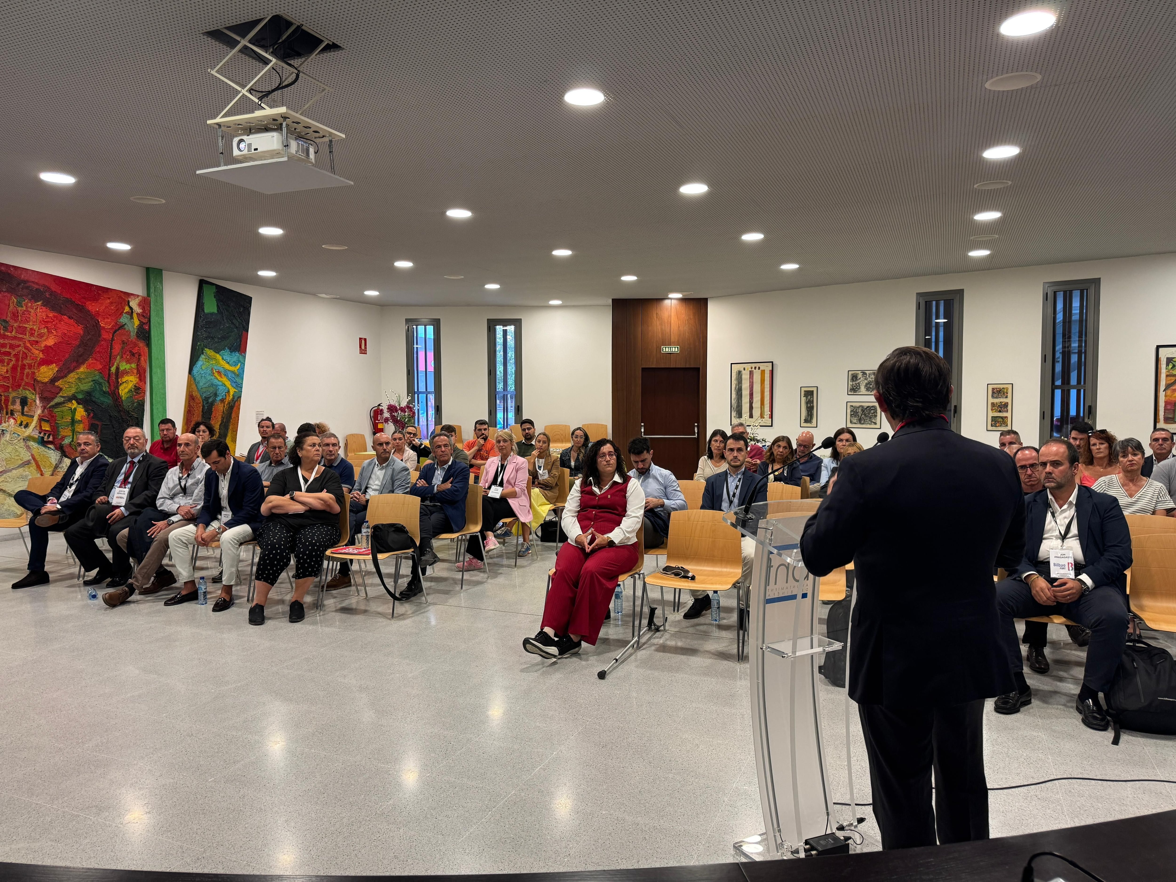 El clúster logístico de transporte de Aragón ha celebrado sus 15 años en Binéfar