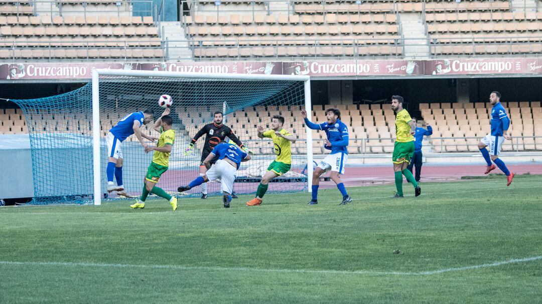 Imagen del partido ante Los Barrios en Chapín