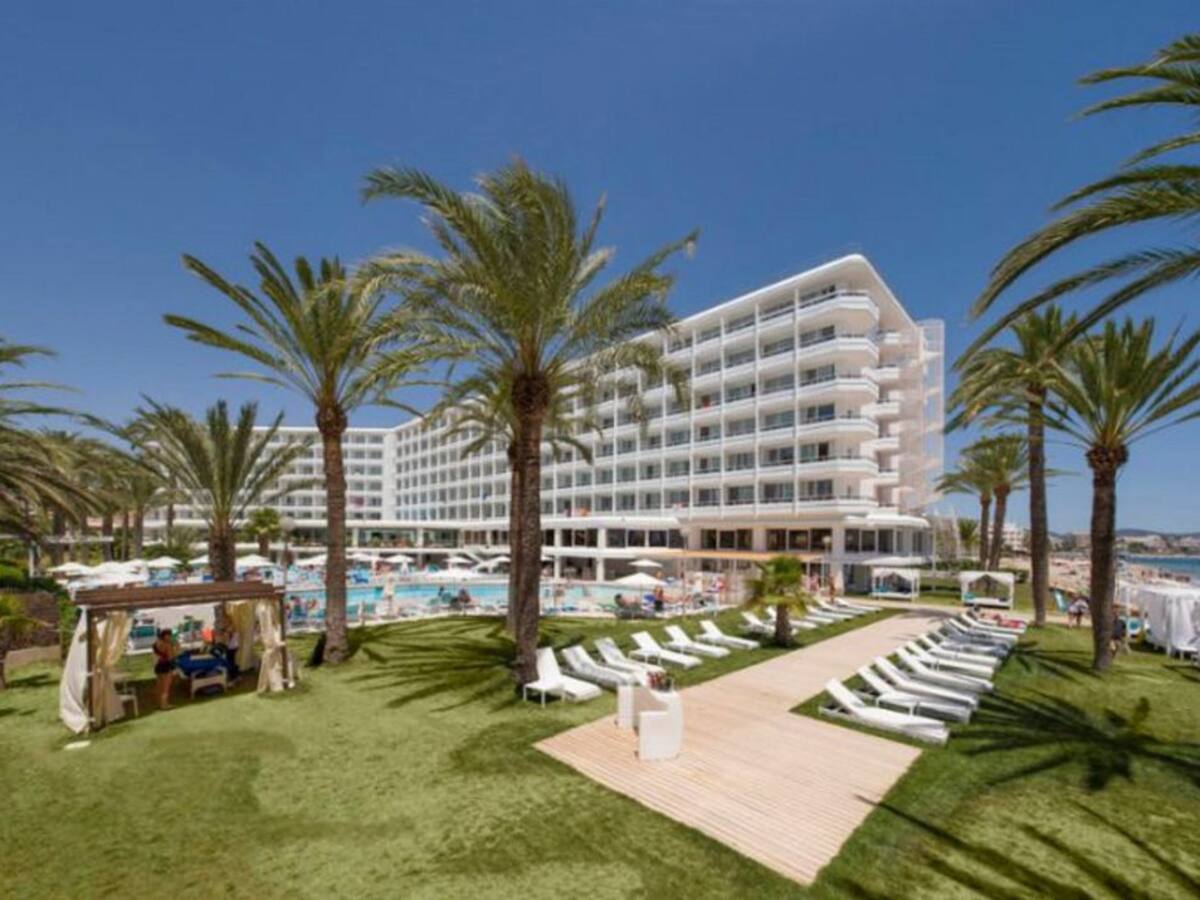 Un 40% de la planta hotelera abrirá en julio con las reservas "prácticamente paralizadas"