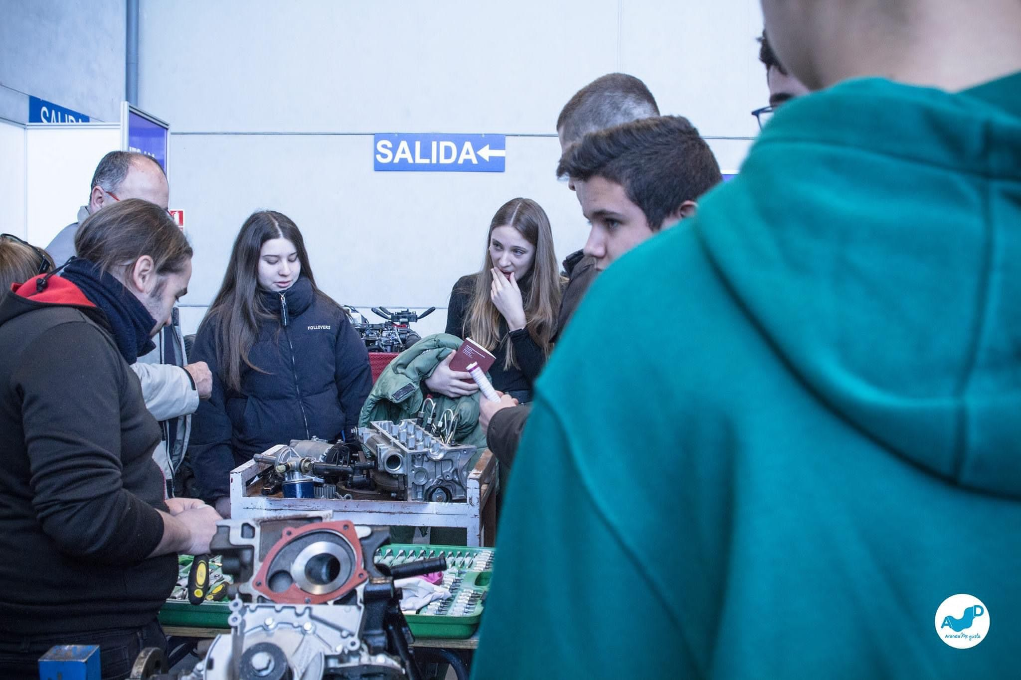 Jóvenes participan en una de las anteriores ferias de Formación Profesional organizadas por el Ayuntamiento de Aranda