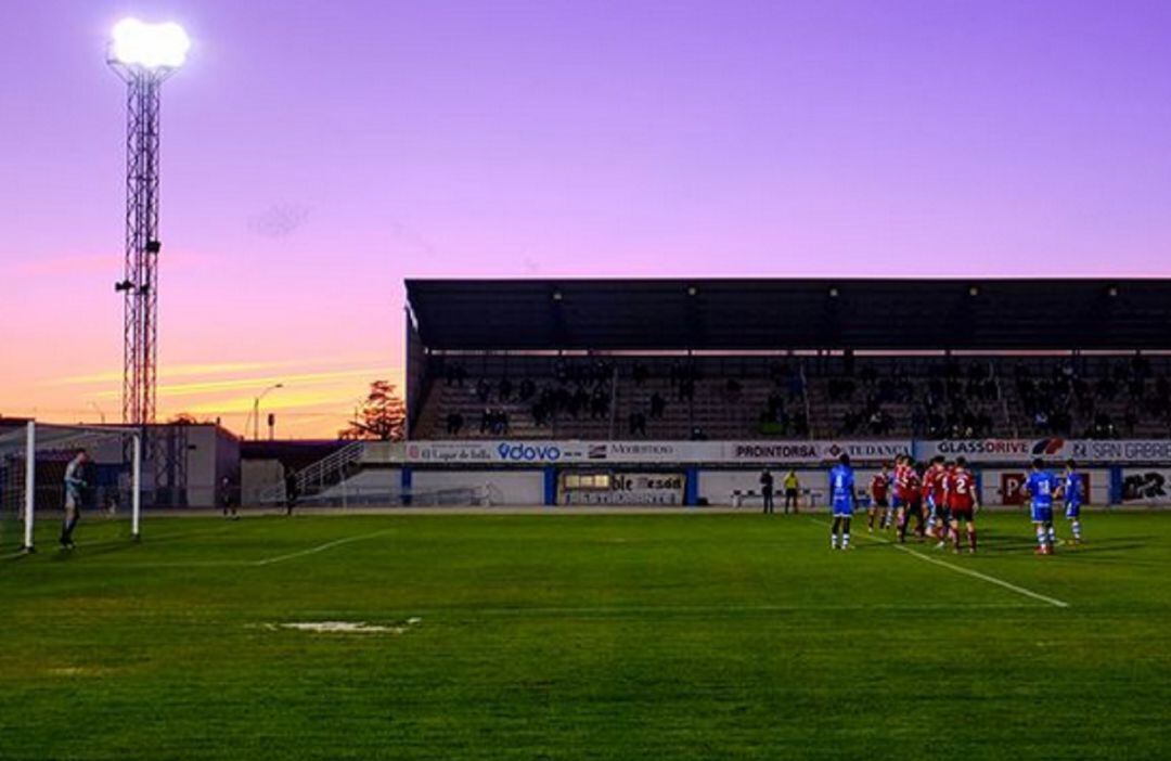 El Estadio Municipal El Montecilo durante uno de los encuentros de los blanquiazules en la presente temporada.