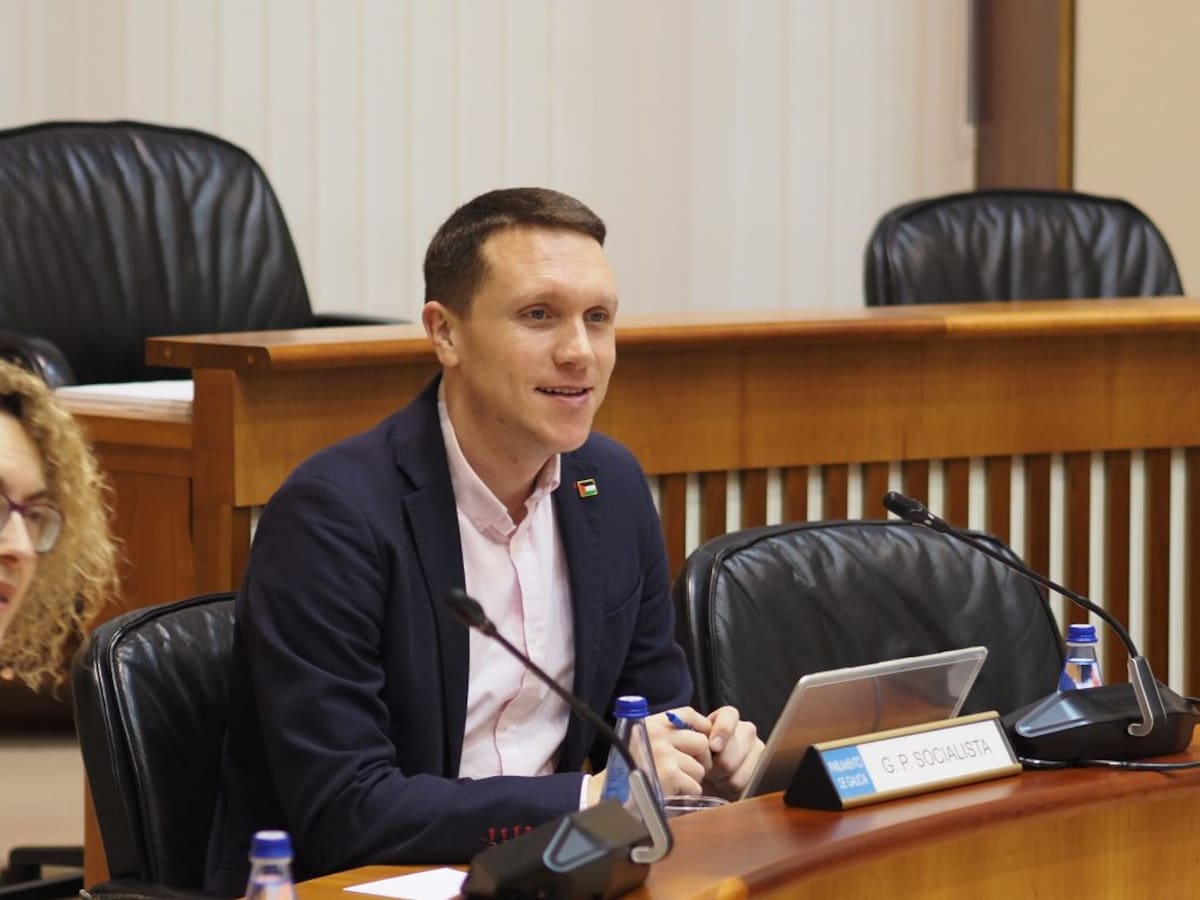 Los últimos vertidos frente a la EDAR de Ferrol llegan al Parlamento de Galicia