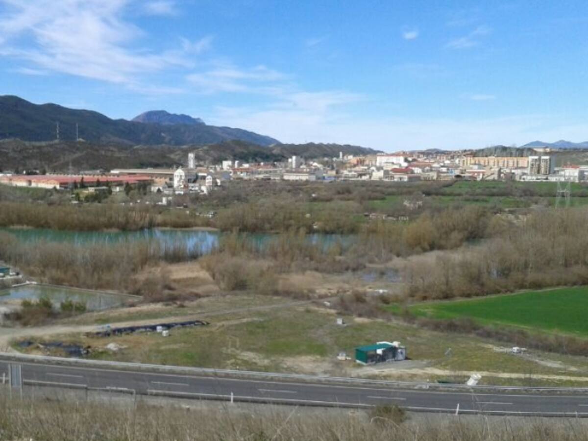 Mejoras en el acceso al vertedero de Sardas y del suministro eléctrico