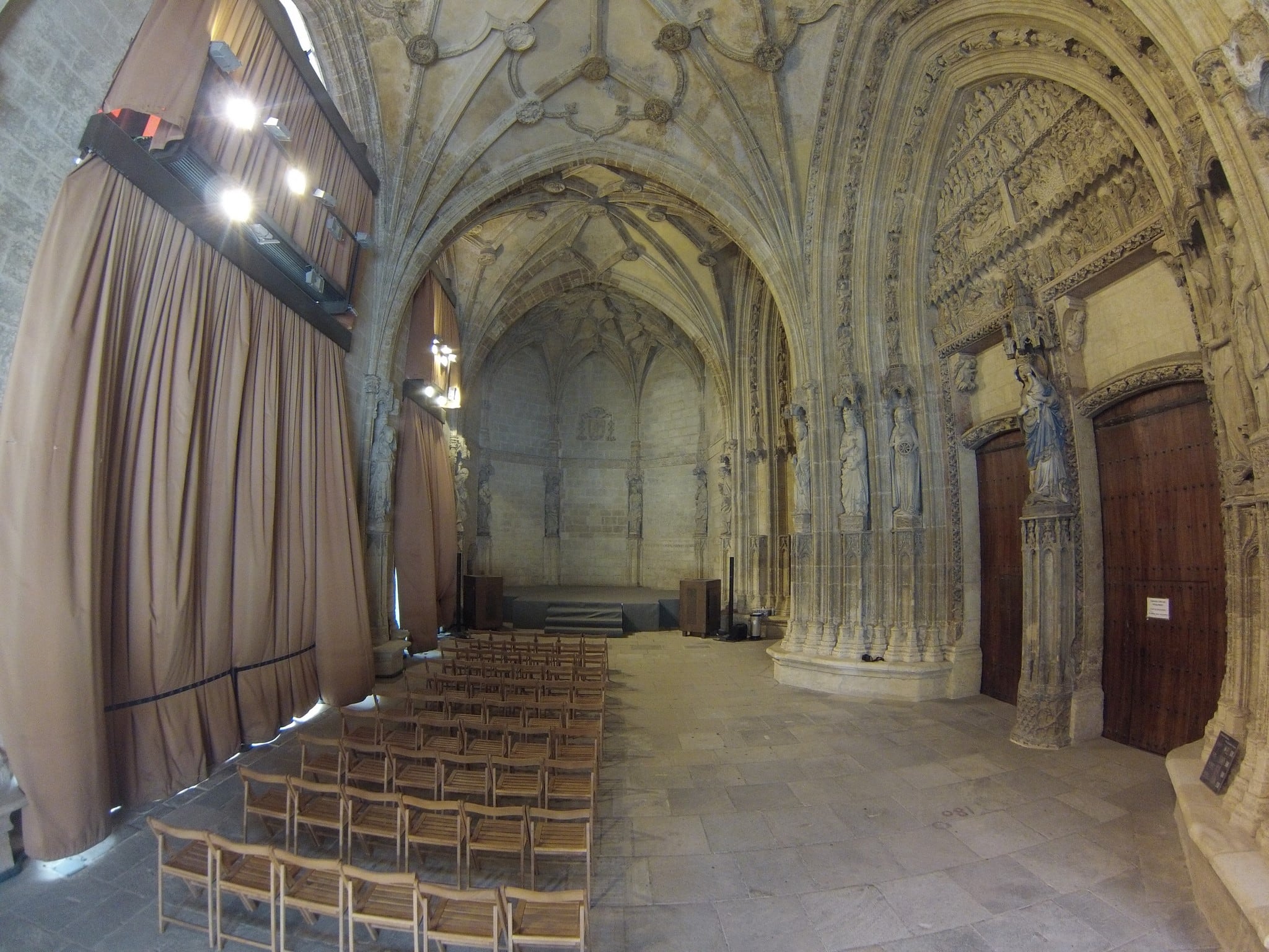 Pórtico de la Catedral de Santa María de Vitoria