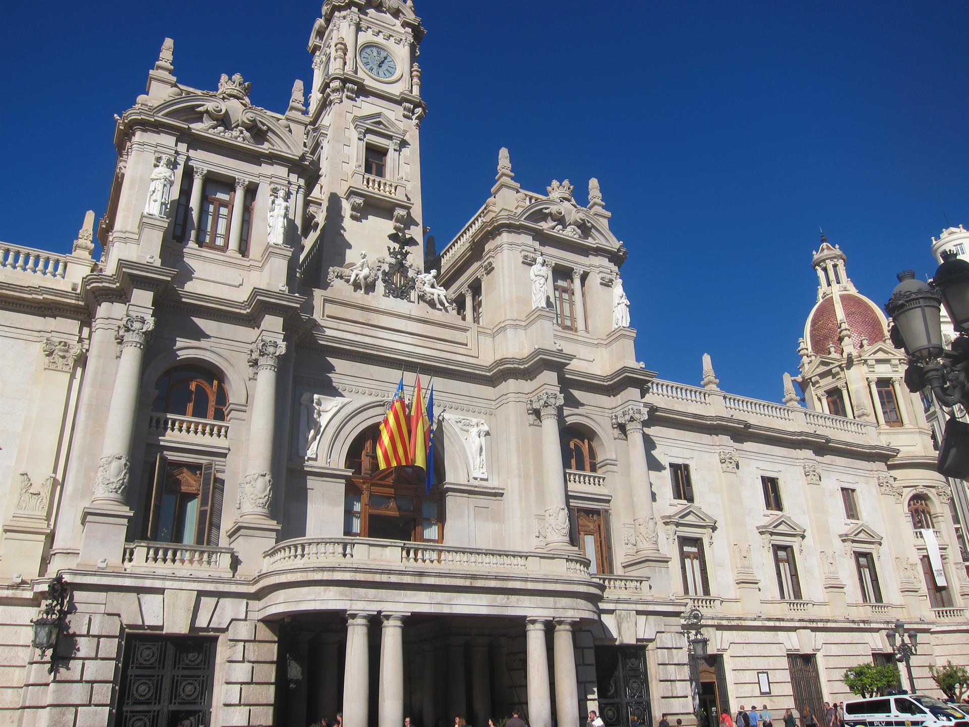 Imagen de la fachada del Ayuntamiento de València