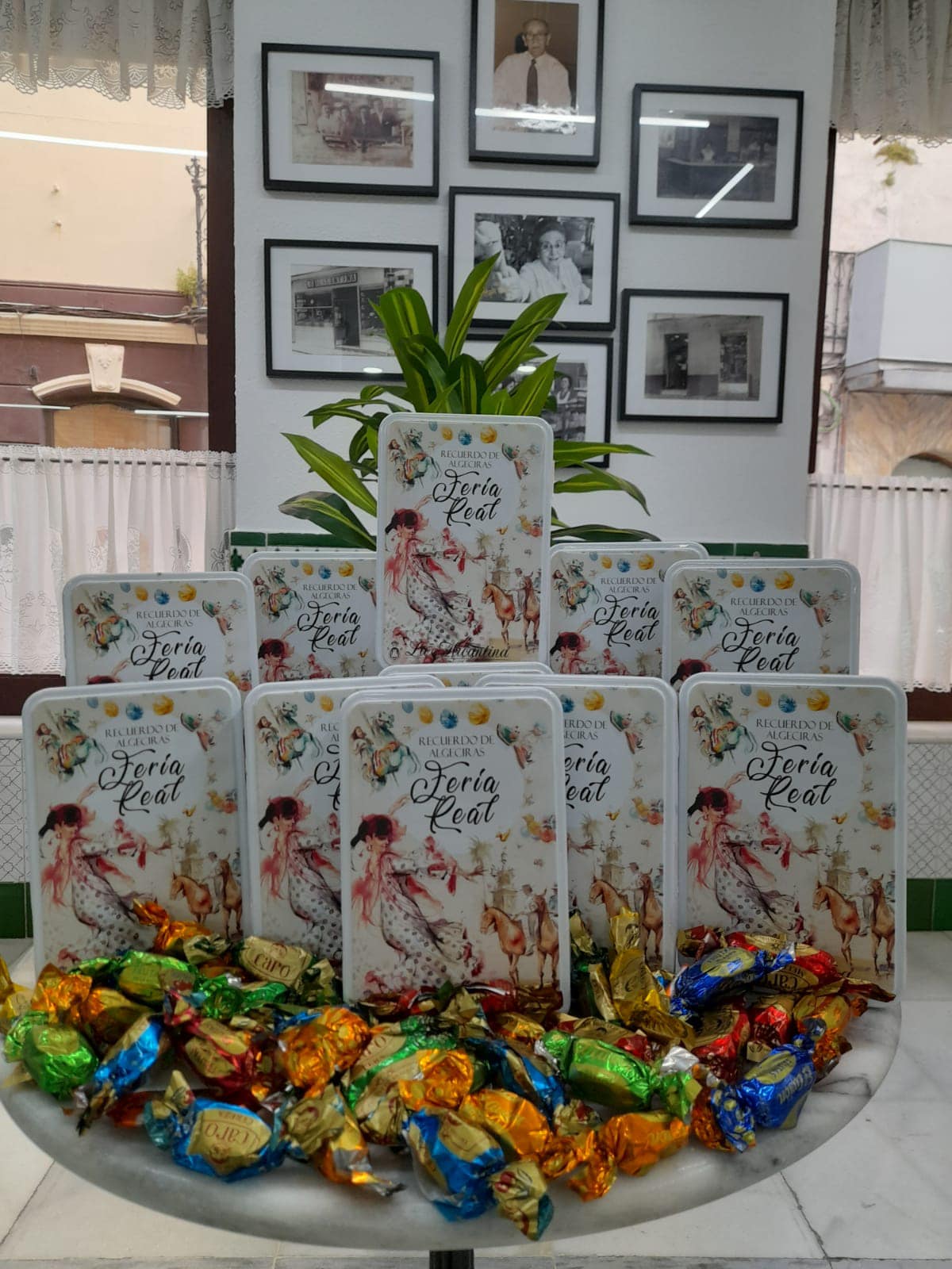 Cajas decorativas en La Alicantina