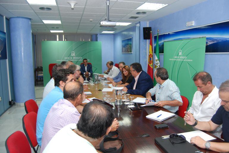 Todas las partes implicadas en el conflicto se han sentado, sin éxito, en una misma mesa.