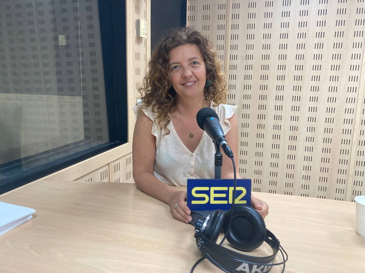 'CUÉNTAME TU PELÍCULA' CON LA ILUSTRADORA NÍVOLA UYÁ