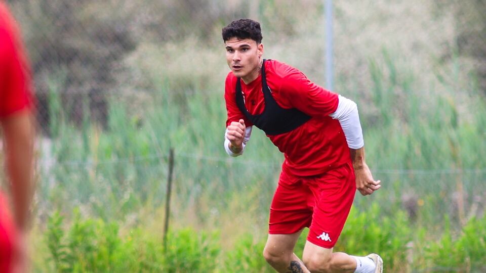 Alberto Retuerta, en un entrenamiento en Fontcalent. Foto: Hércules CF