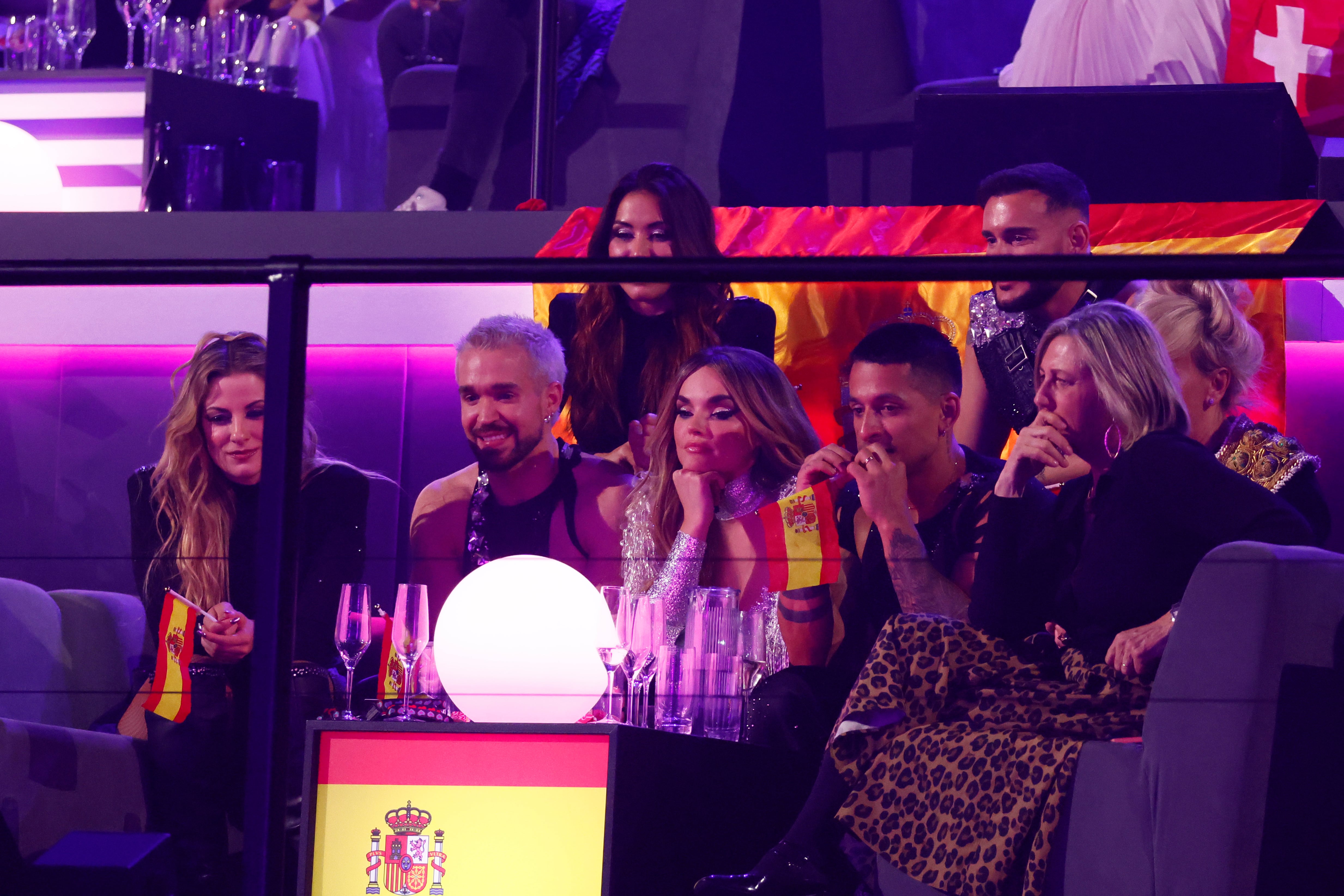 Melody y su equipo aguardan en la Green Room.