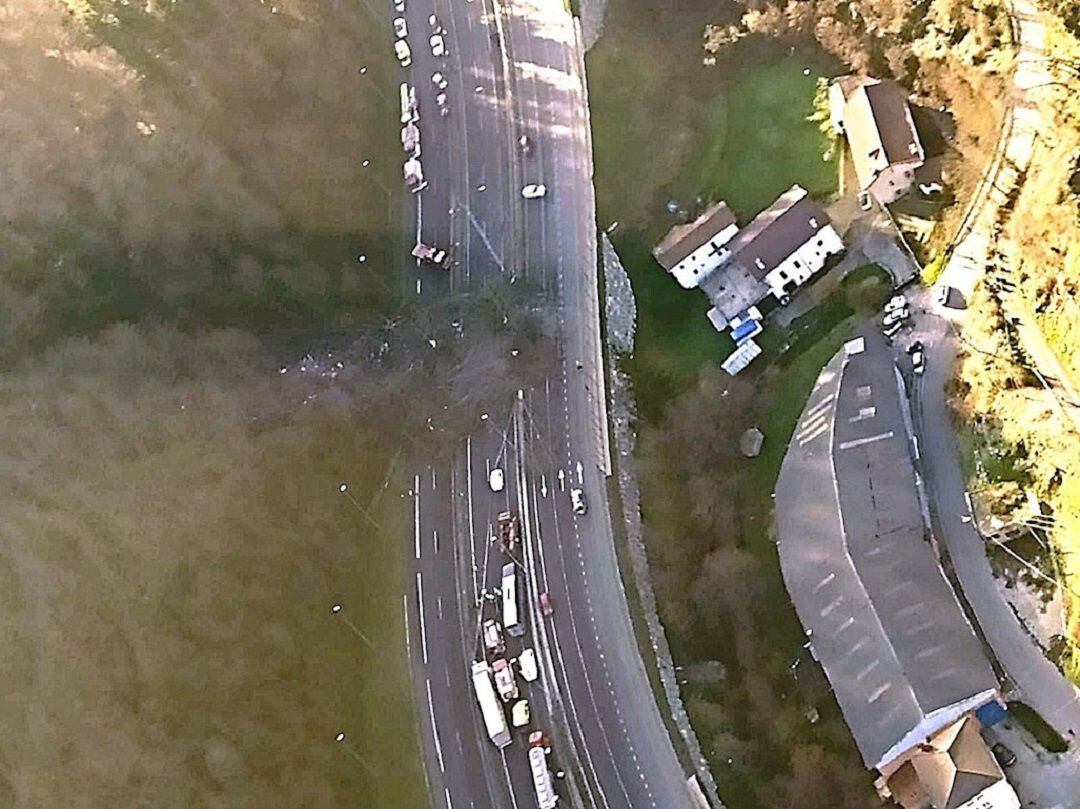 Imagen aérea del desprendimiento pocas horas después del suceso