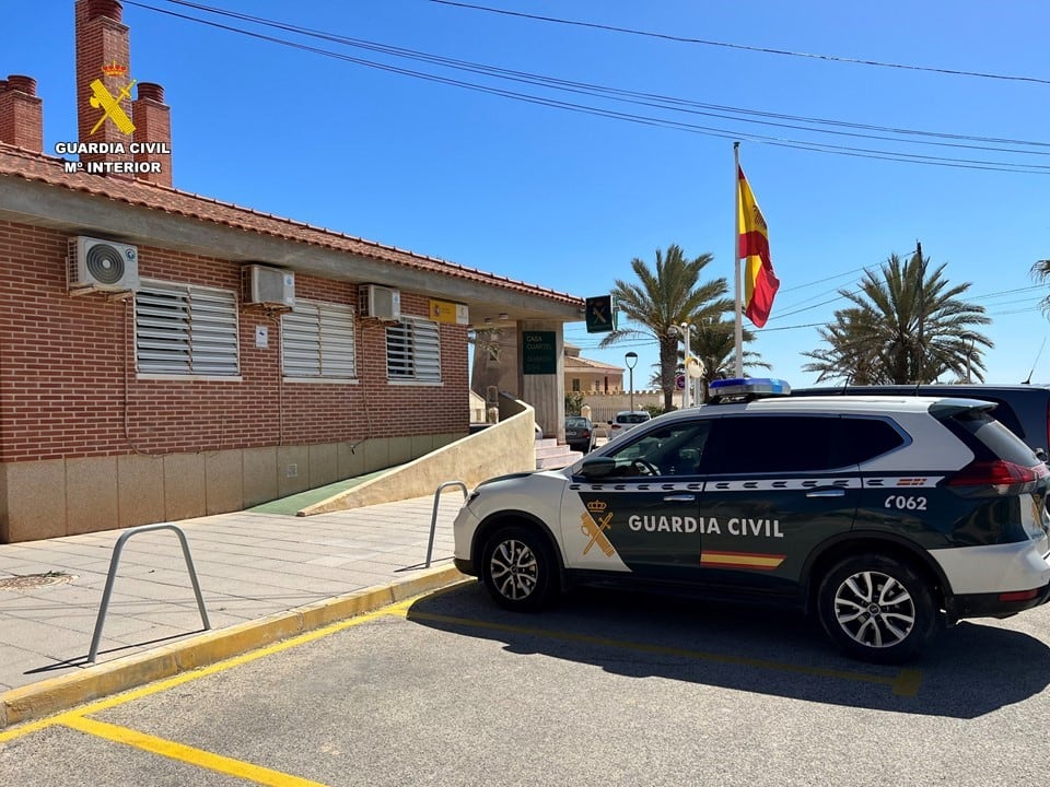 Acuartelamiento de la Guardia CIvil en Pilar de la Horadada (Alicante)