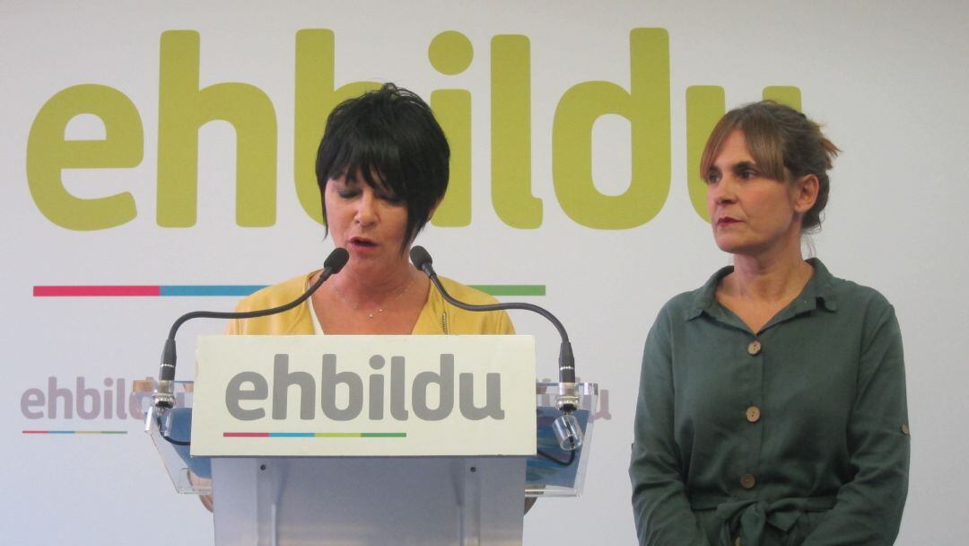 Maddalen Iriarte y Nerea Kortajarena (EH Bildu)