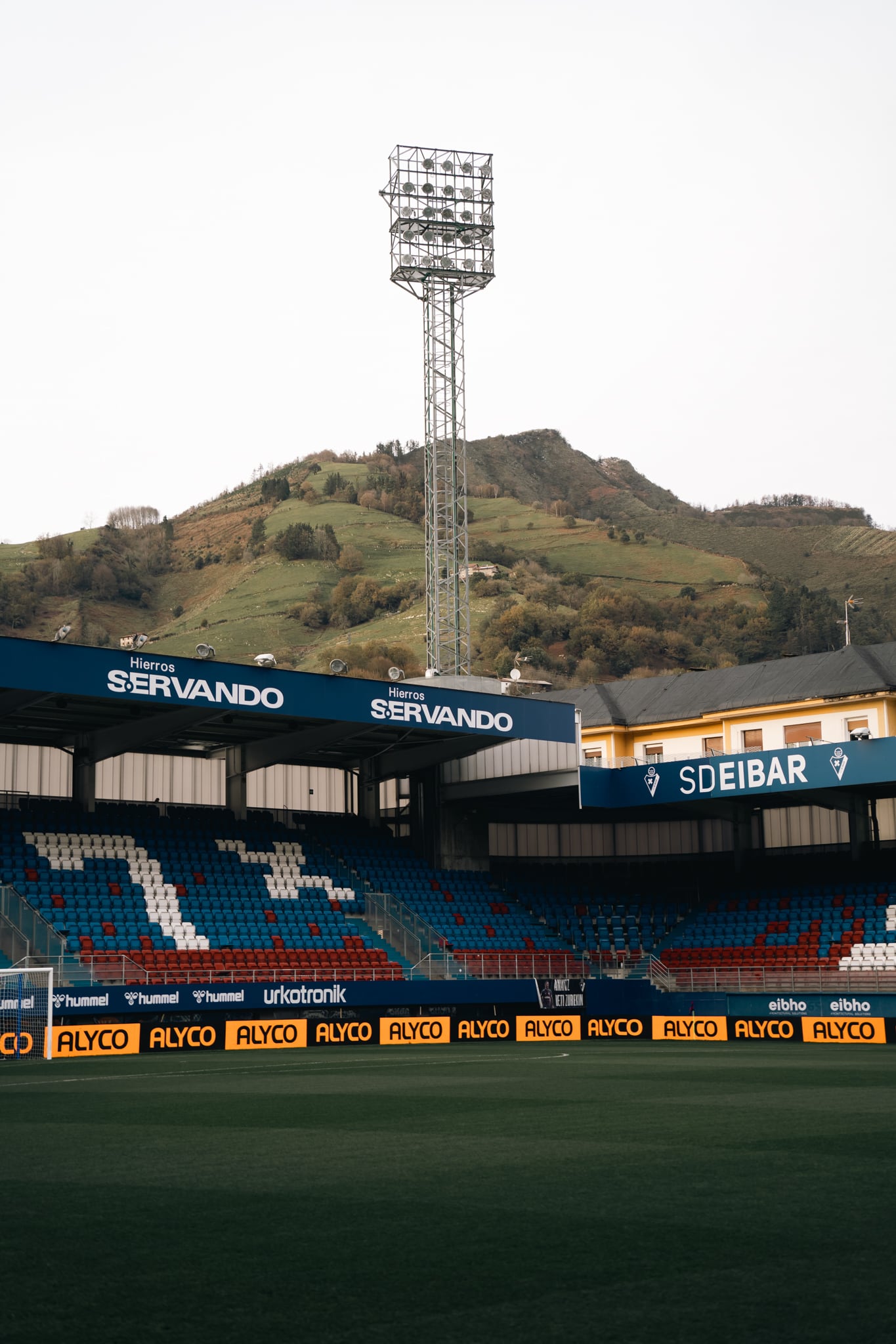 Una imagen parcial de Ipurúa, el estadio del Eibar