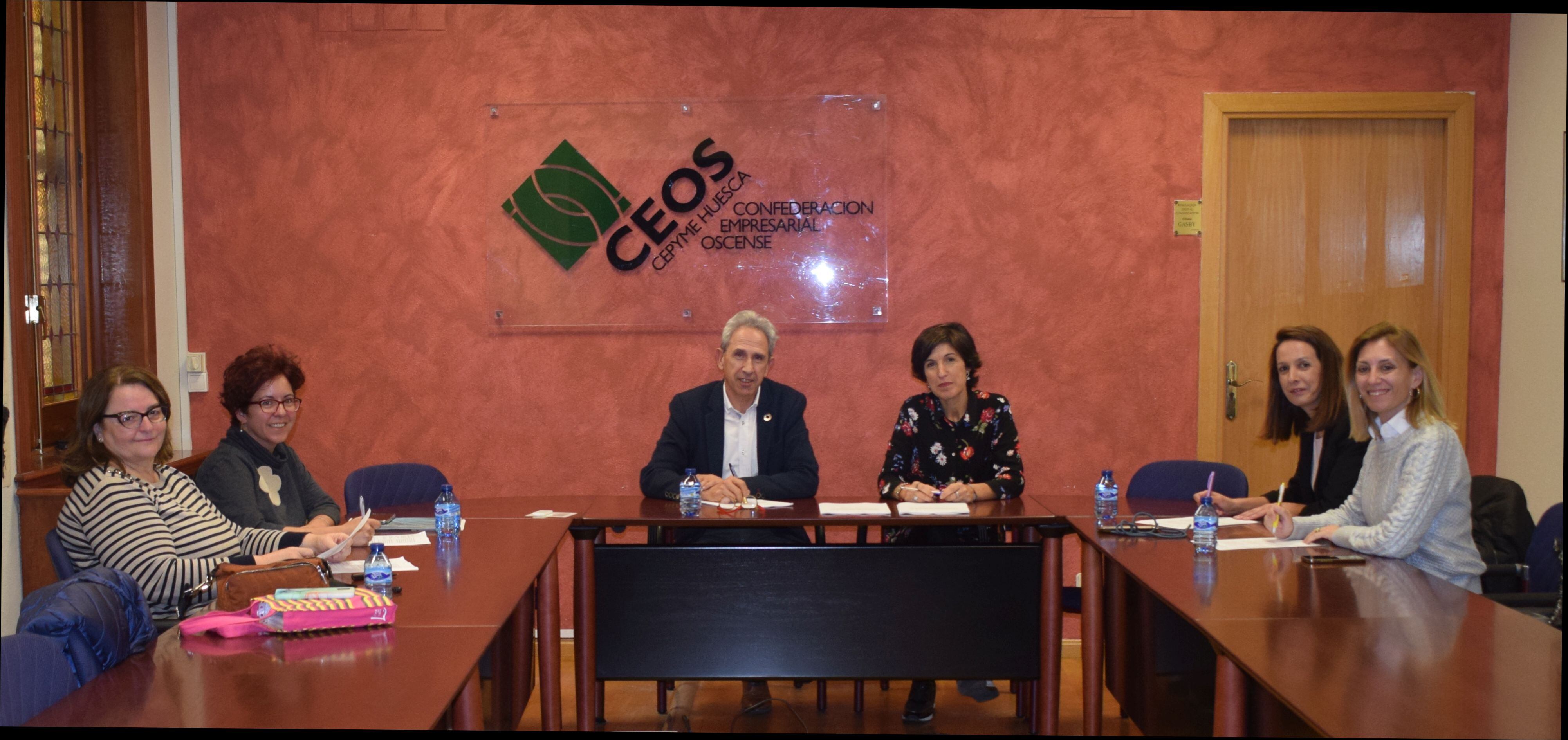 Firmado el Convenio Colectivo de Trabajo de Oficinas y Despachos de la provincia de Huesca