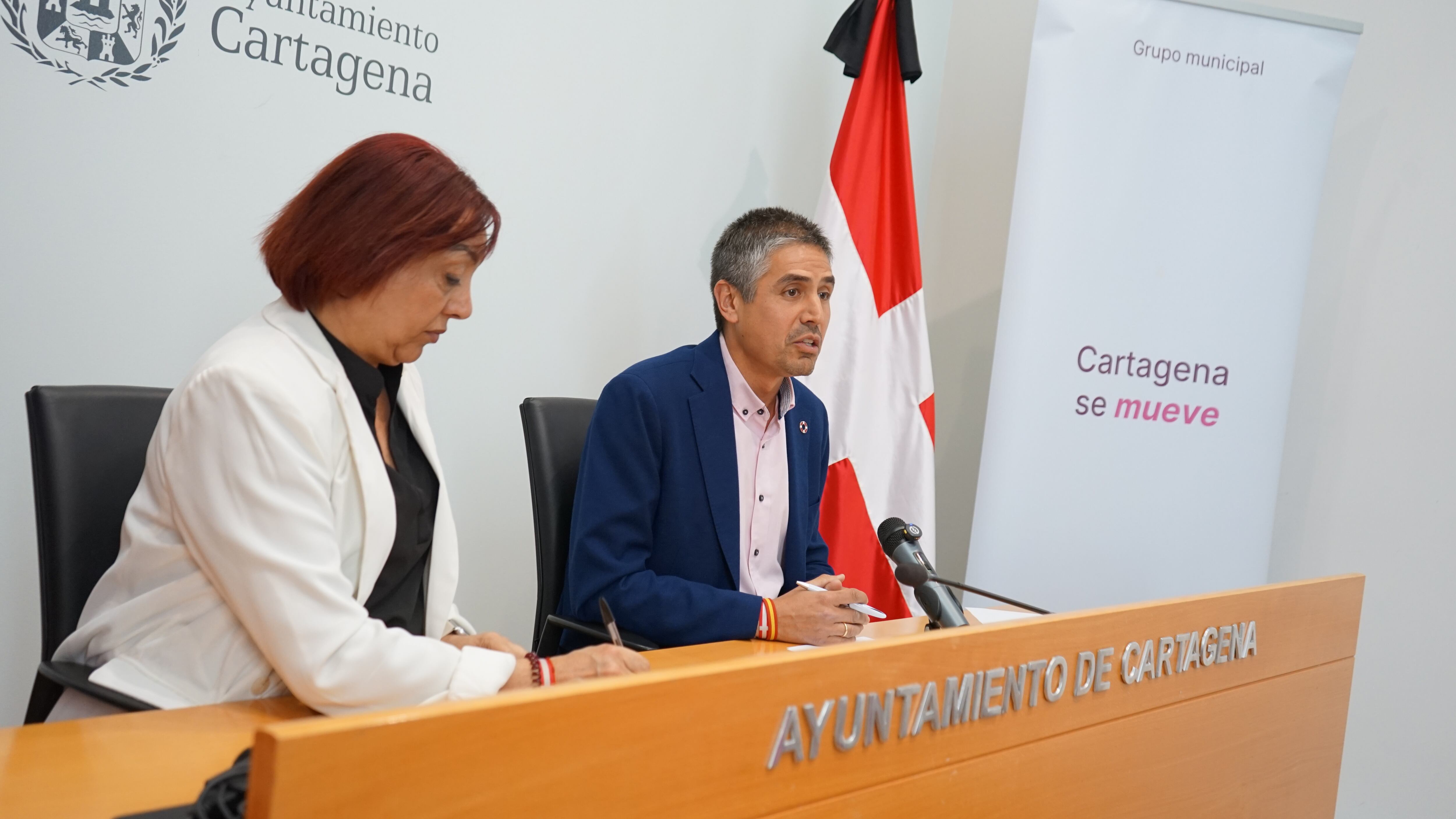 Jesús Giménez Gallo y Mercedes Graña