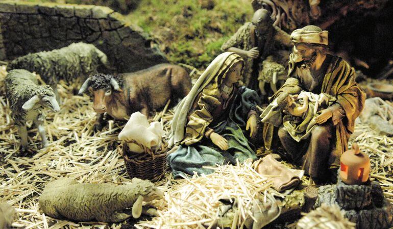 Entre otras propuestas navideñas les proponemos el Belén Monumental de San Sebastián de los Reyes en los Corrales de Suelta, realizado por la Asociación Belenistas de la localidad, así como su exposición de arte belenista