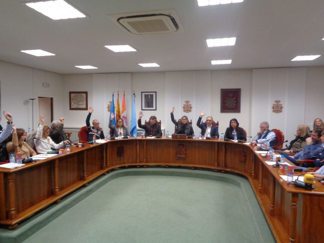 Imagen de archivo de una sesión plenaria en el Ayuntamiento de Aranda