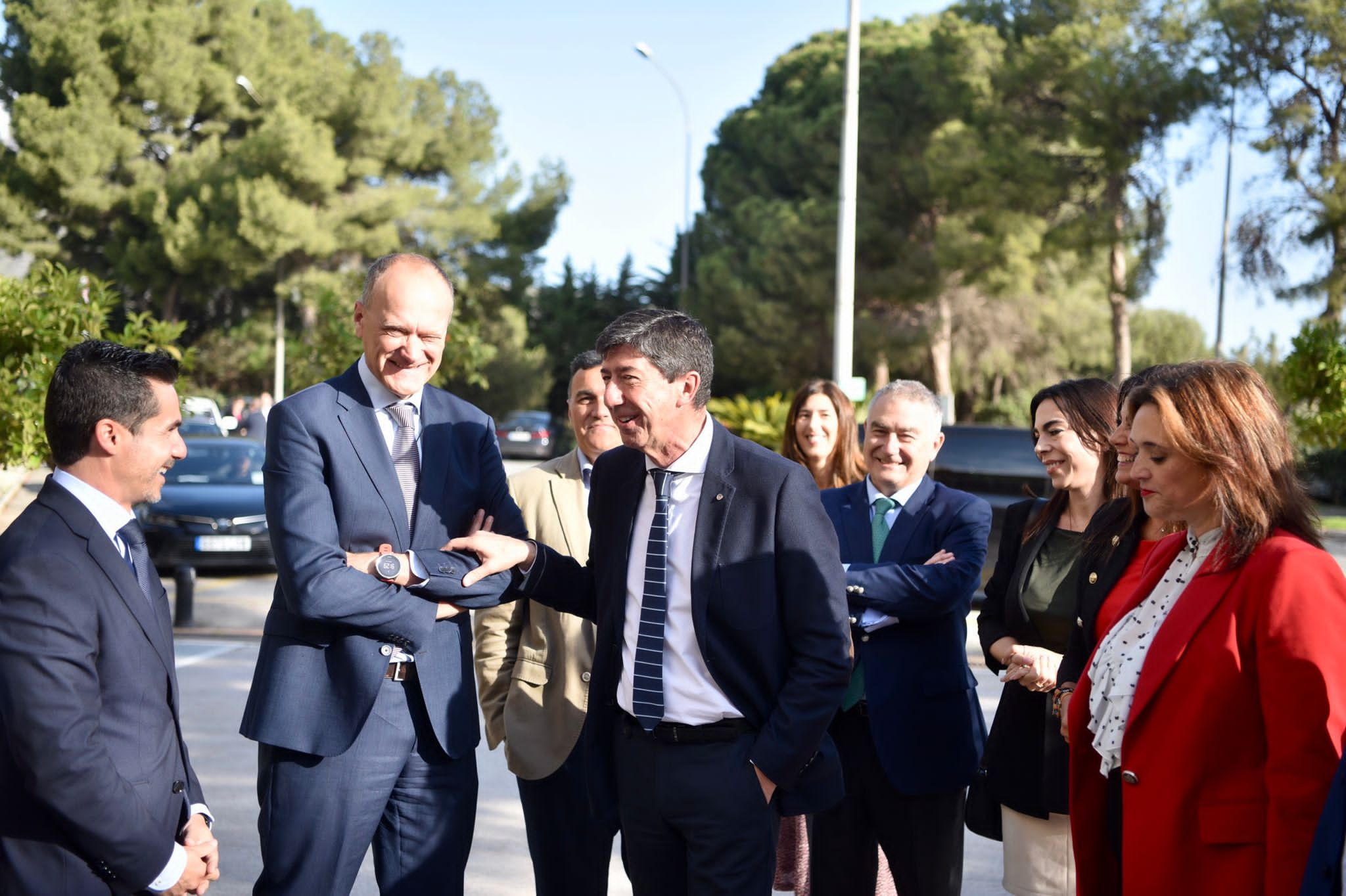 Luque, Marín y Del Cid a su llegada al foro organizado por SER Málaga en Torremolinos