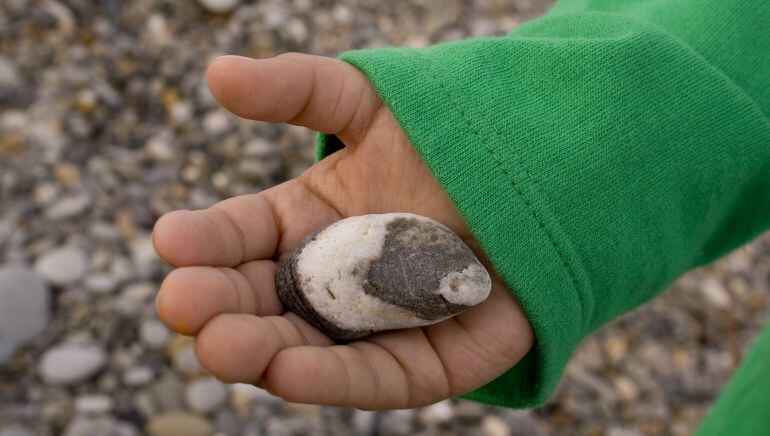 Los menores accedieron a la salida de emergencia del túnel de la autovía del Reguerón a su paso por Alcantarilla, desde donde lanzaron piedras y otros objetos a los vehículos.