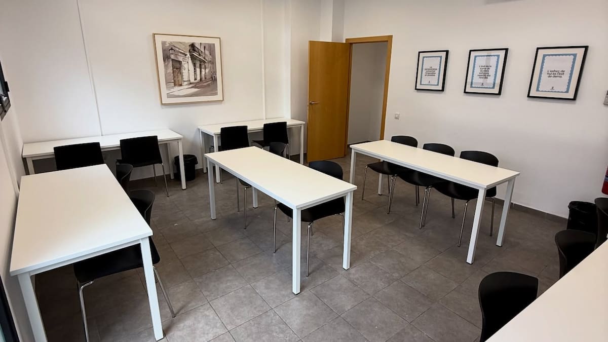 Canals ofrece una sala de estudio 24 horas 7 días