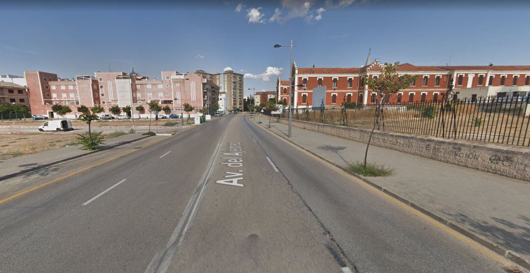 La avenida de Linares donde tuvo lugar el accidente de tráfico 