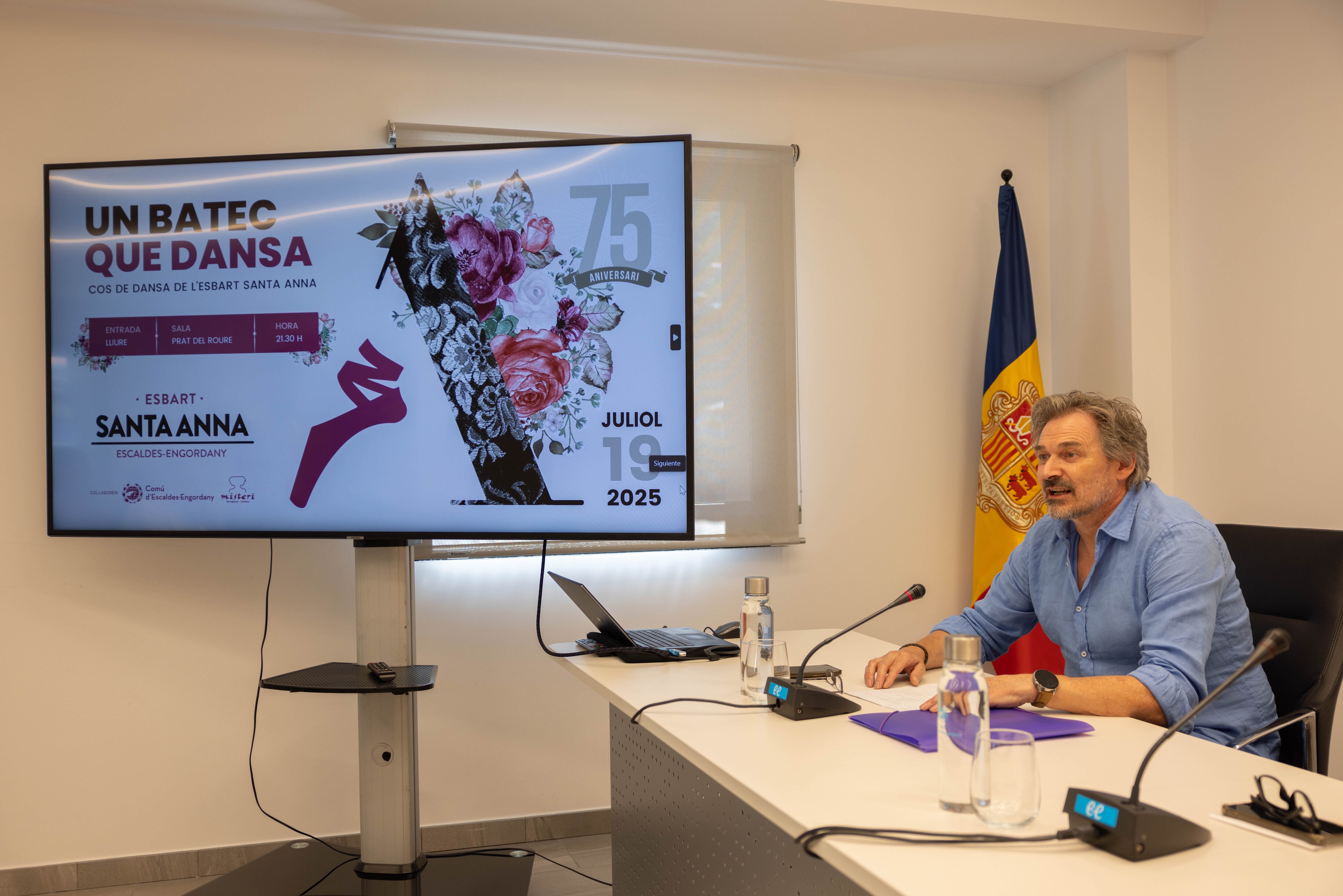 El president de l'Esbart Santa Anna, Manel Rodríguez