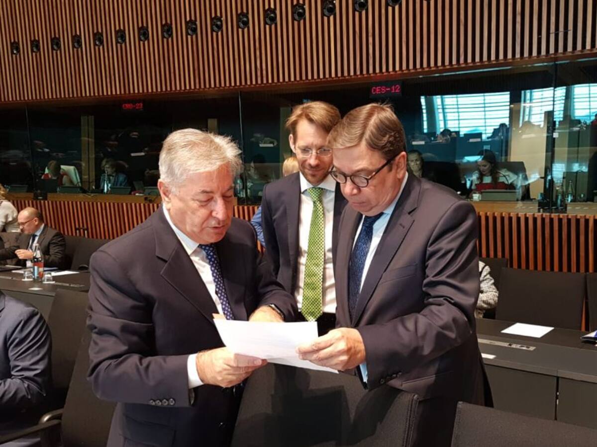 La UE rebaja sus previsiones de limitaciones pesqueras para 2020
