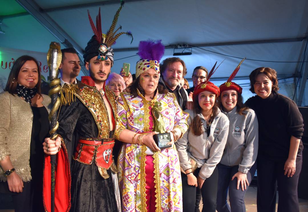 Entrega de premios a la Asociación Cultural Axonsou de Herencia, en la Carpa del Carnaval de Ciudad Real