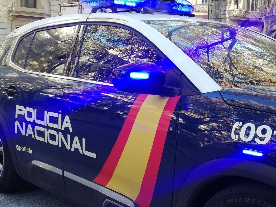 Imagen de archivo de un coche de la Policía Nacional.