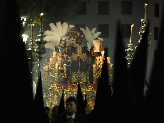 El Señor de la Sentencia, de la hermandad de la Macarena, en la Madrugada del Viernes Santo de 2025.