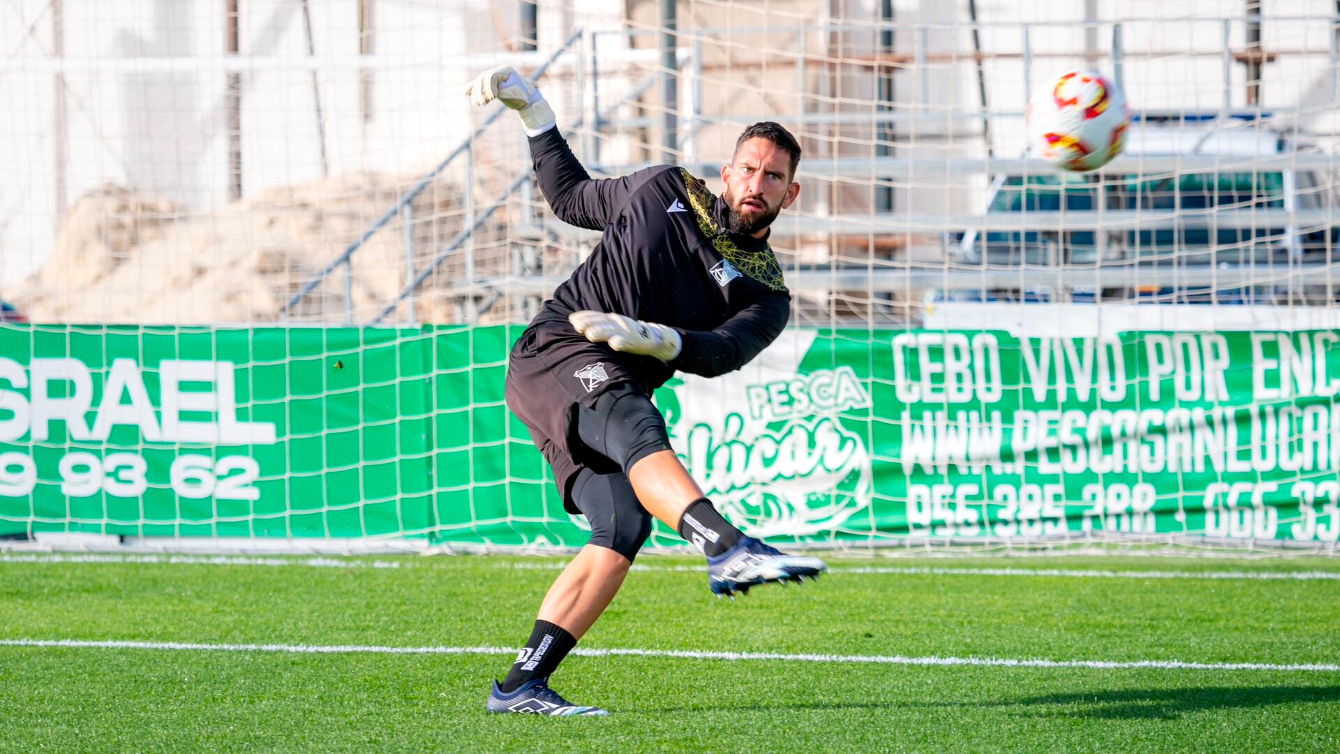 Samu Pérez con el Atlético Sanluqueño