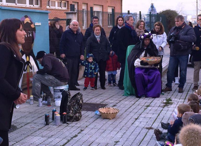 El Mago Chalupa escucha a los niños del Bierzo