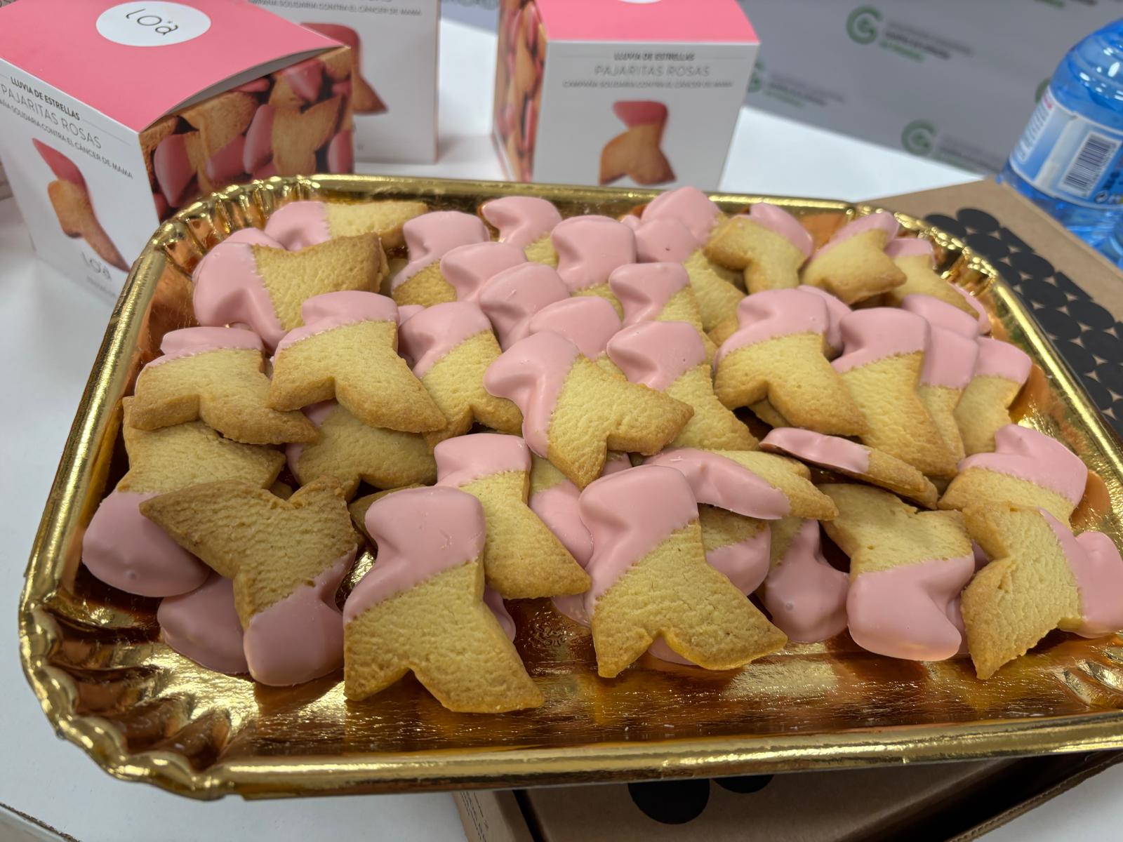 Pajaritas rosas de Loa, en el mes de la lucha contra el cáncer de mama