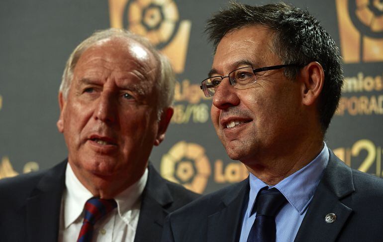 Rexach posa con Bartomeu en los premios de LaLiga en el pasado año