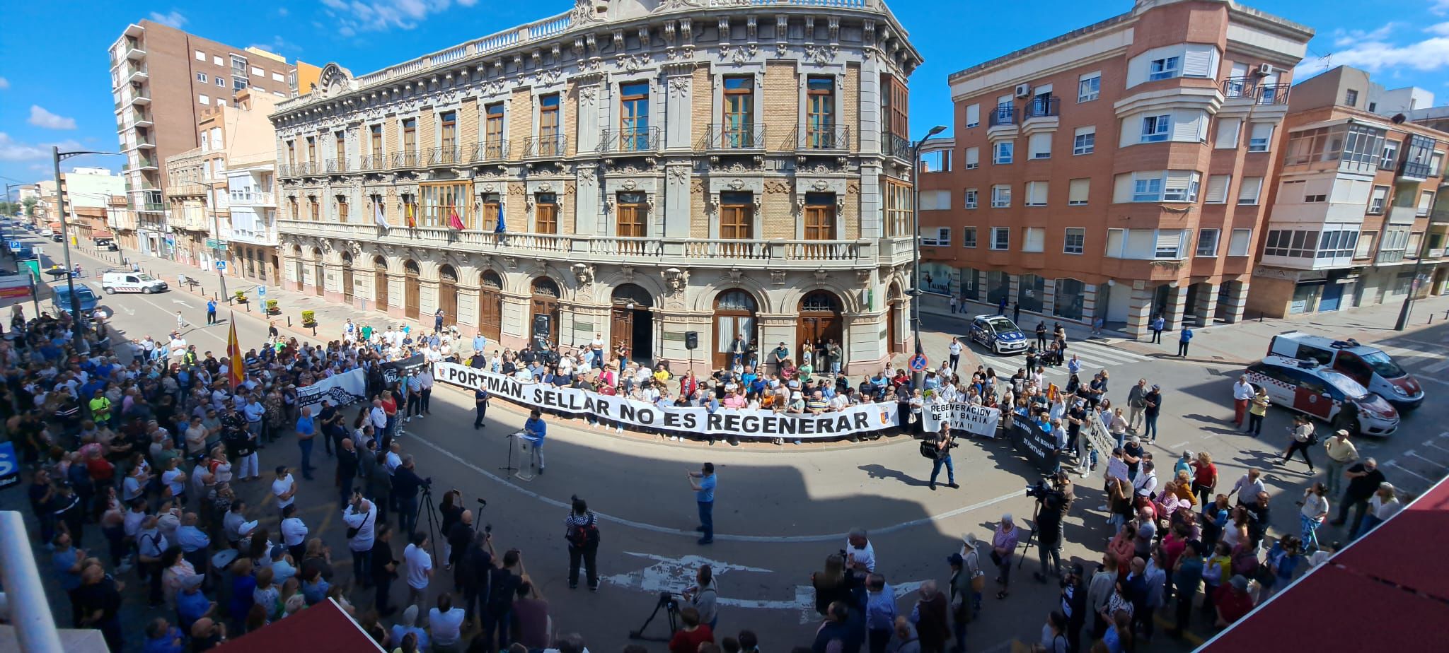 La Unión se moviliza para decir &quot;No al sellado de la bahía de Portmán&quot;