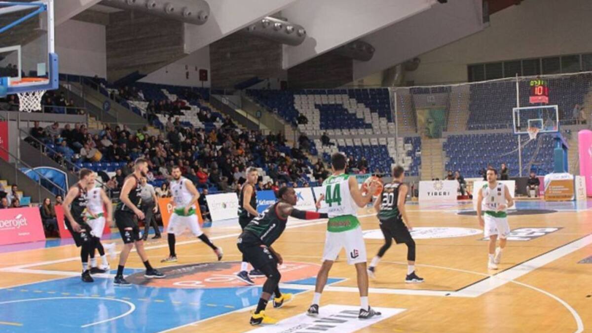 La Federación Española de Baloncesto oficializa la fecha para la reanudación Iberojet-Tau
